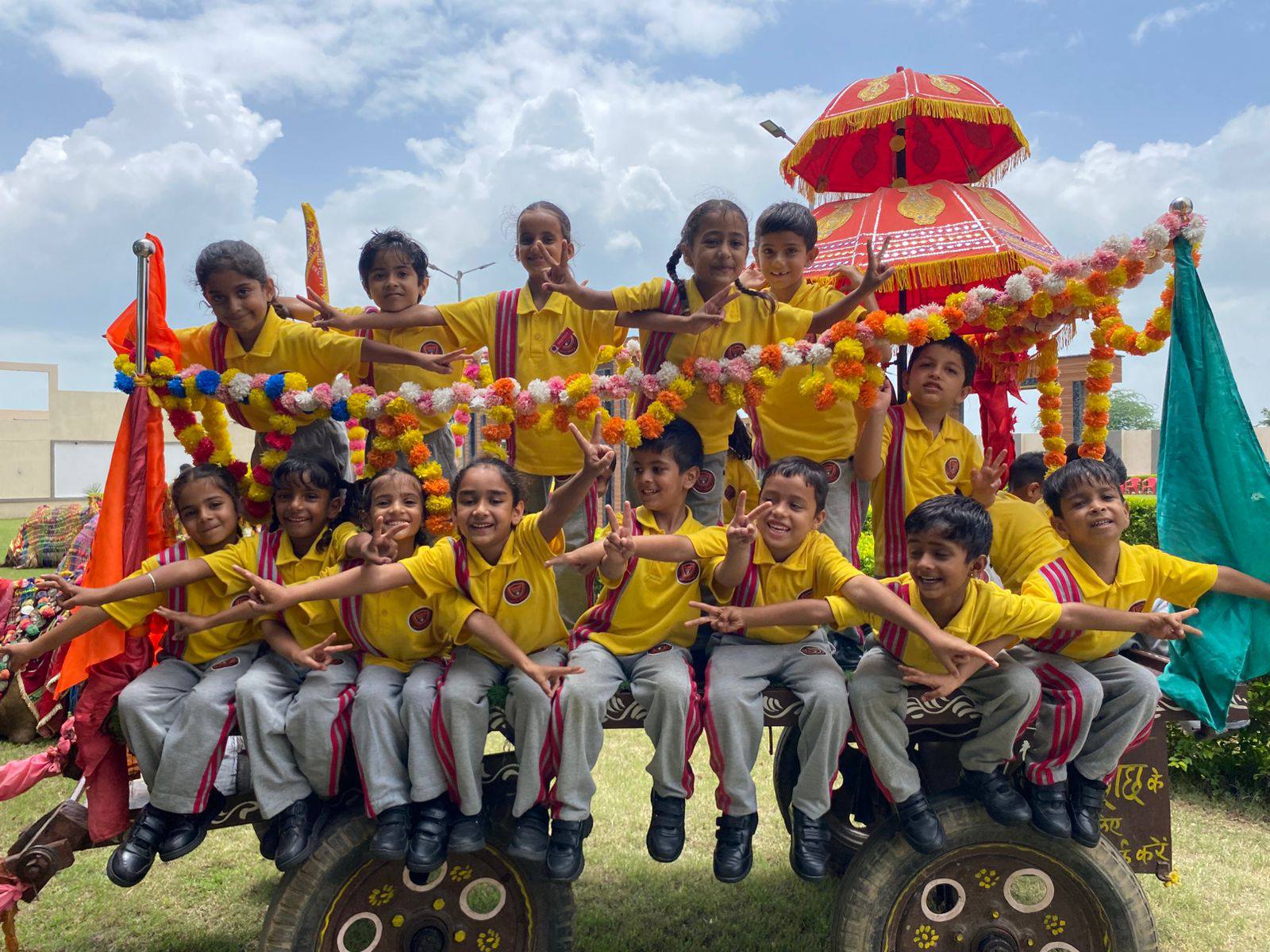 528998110_1287452226072361_2626780889766041348_n