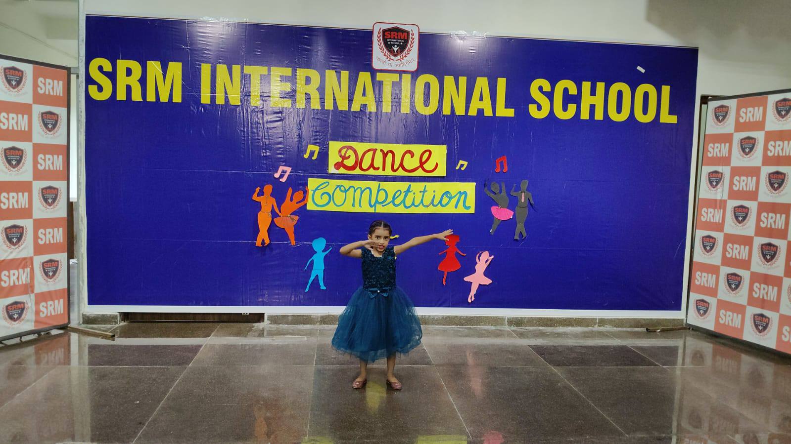 538695881_1300897604727823_8884536577369634872_n