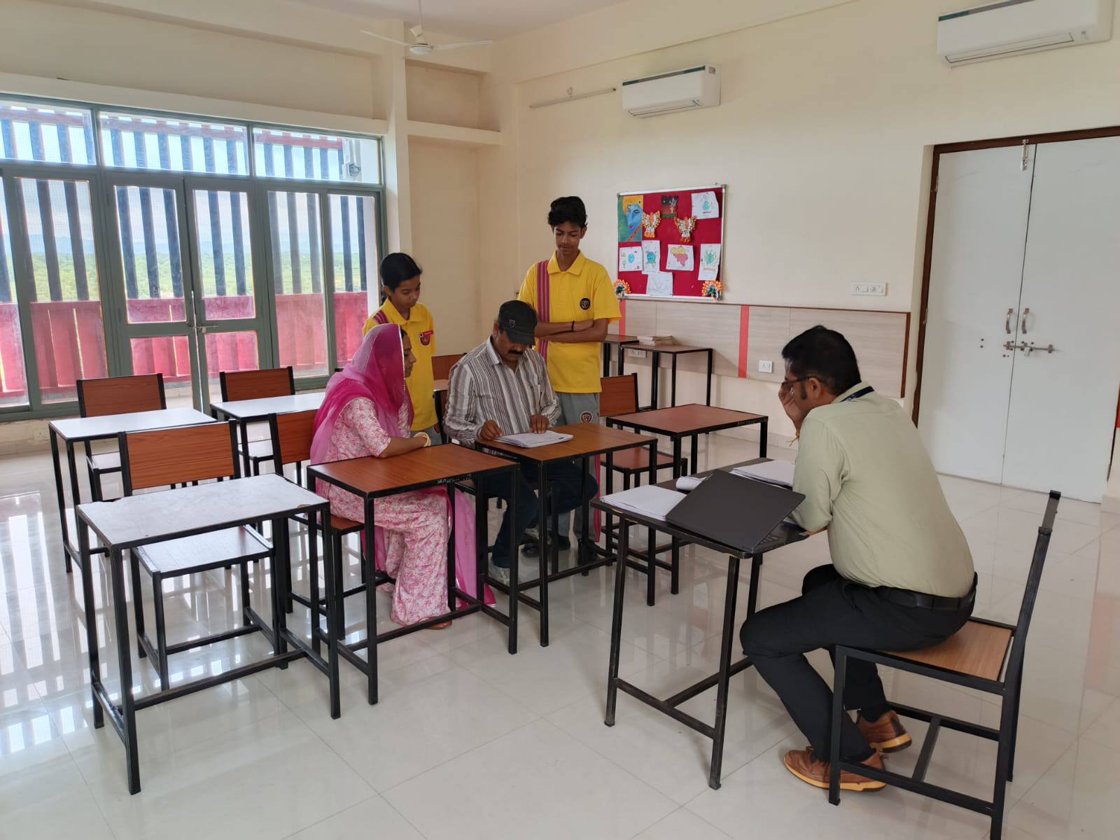 538872869_1302470407903876_2795013693591199423_n