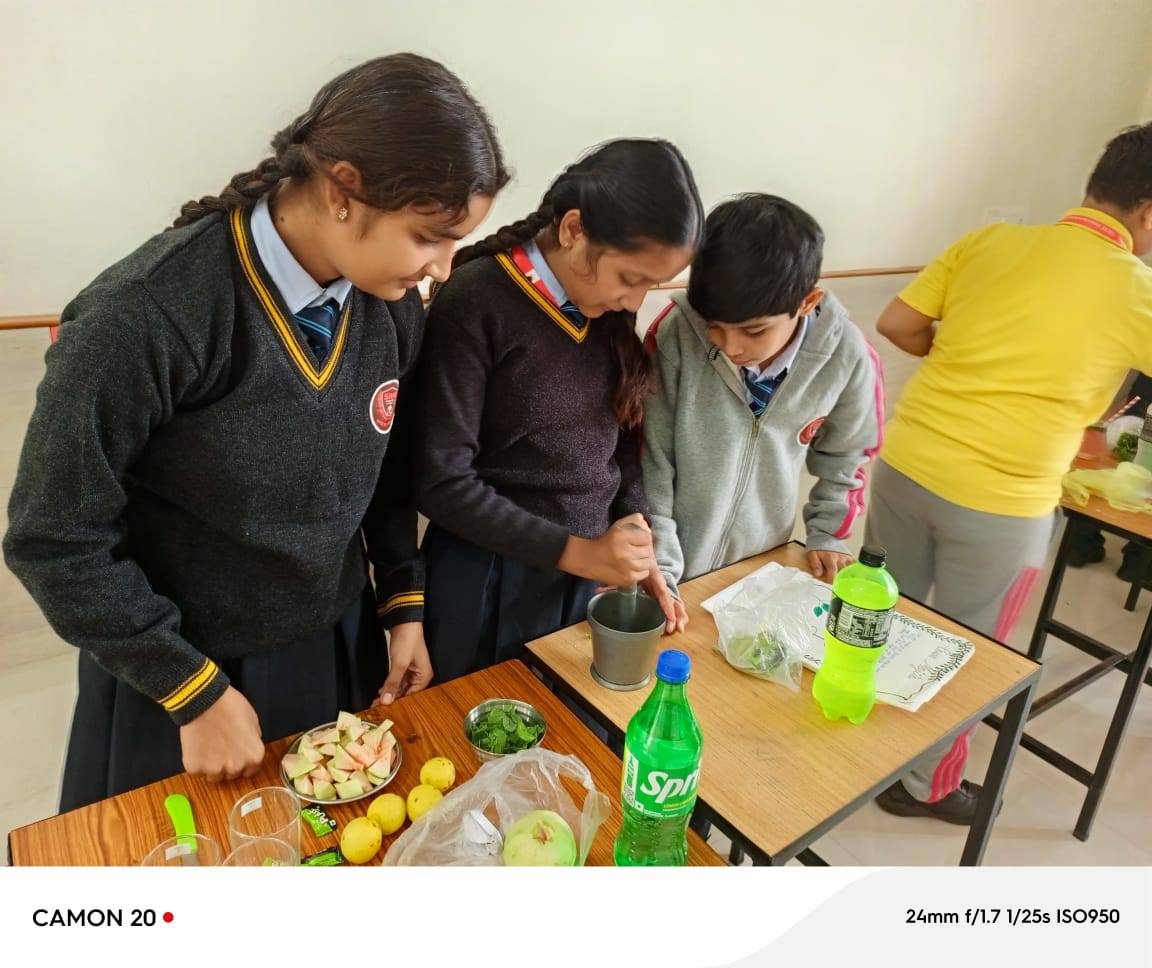 573033611_1359660495518200_2908073654503266505_n