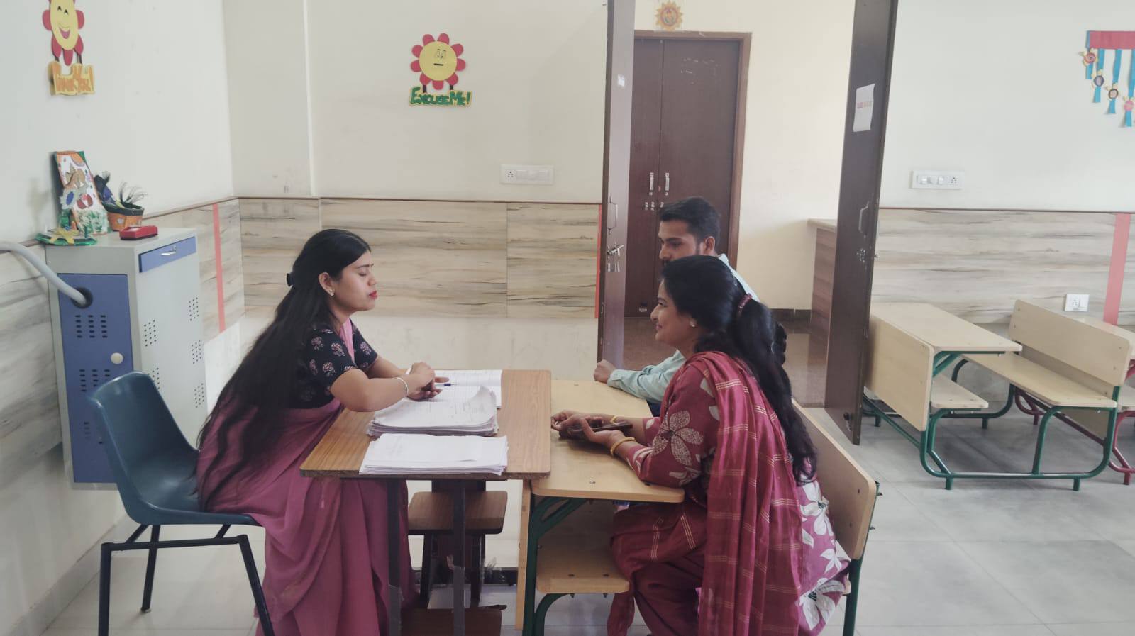 574424736_1359678945516355_1805565963156806426_n