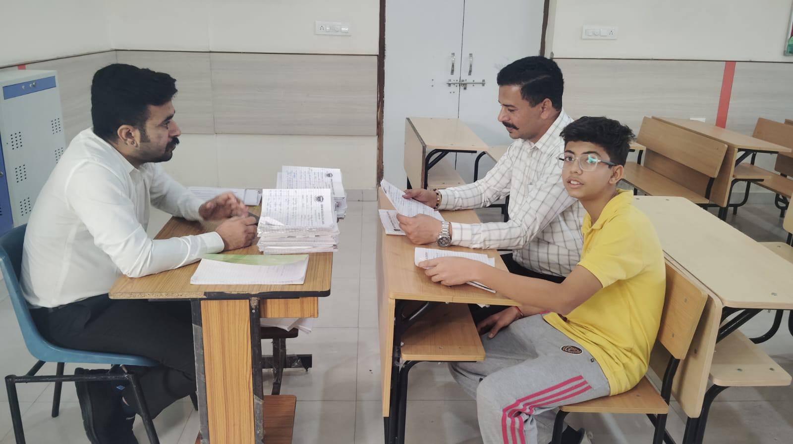 574932736_1359678898849693_6135267712721147855_n